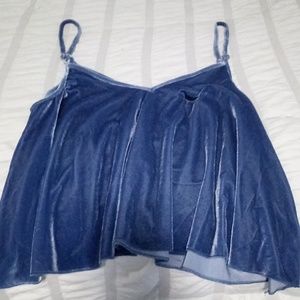 Pink flowy crop top velvet